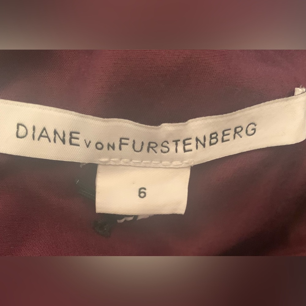 SZ 6 Diane Von Furstenberg Burgundy Dress - Picture 9 of 11